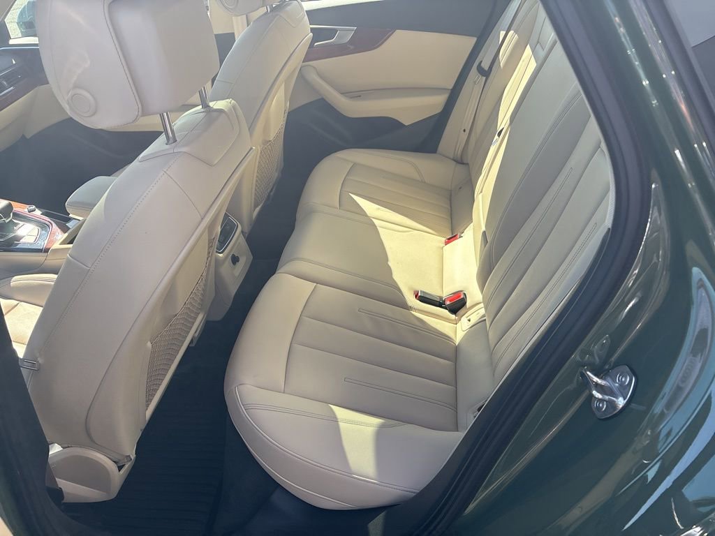 Used 2023 Audi A4 2.0T Premium image 25