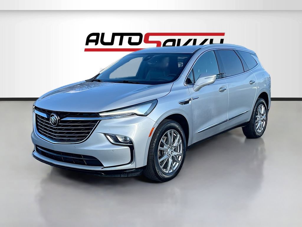 Used 2022 Buick Enclave Premium image 3