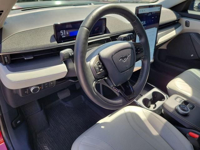 Used 2022 Ford Mustang Mach-E Premium image 18