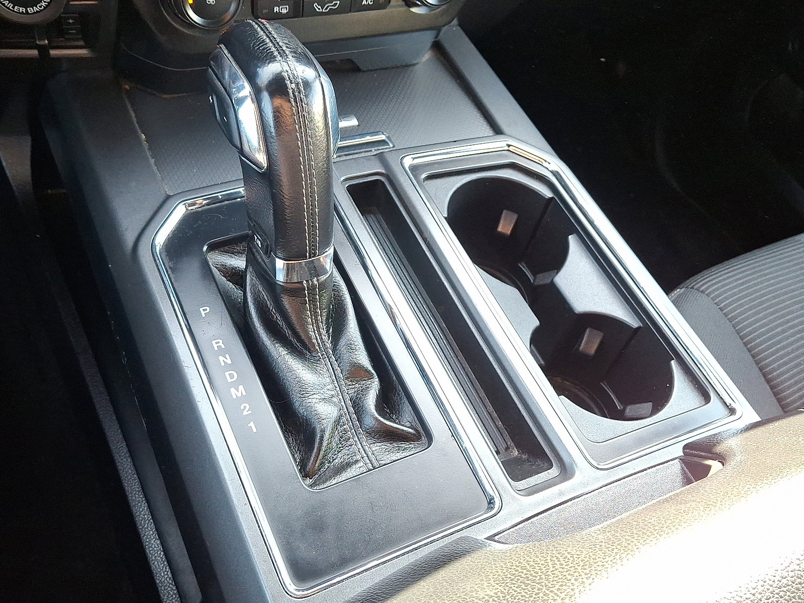 Certified 2017 Ford F150 XLT w/ Equipment Group 302A Luxury image 14