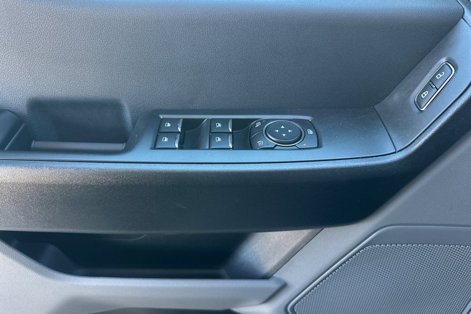 New 2026 Ford F250 XL w/ XL Chrome Package image 11