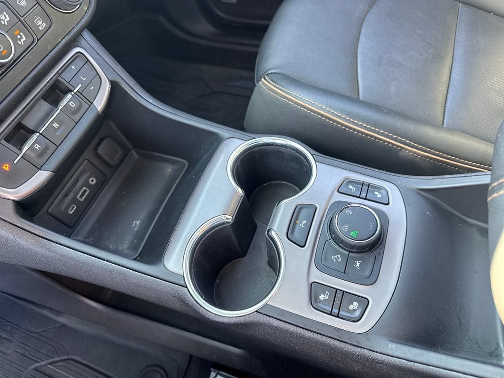 Used 2024 GMC Terrain AT4 w/ Infotainment Package II AWD/4WD image 20