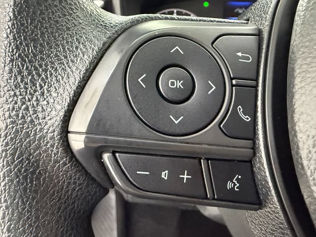 Used 2025 Toyota Corolla LE FWD image 10