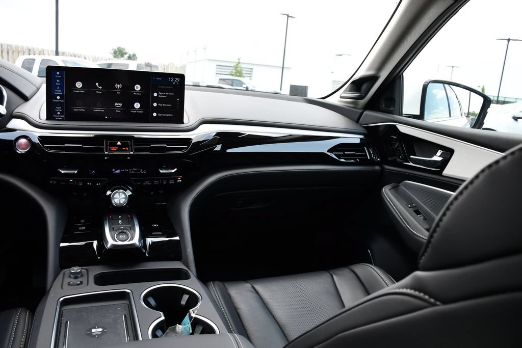 Certified 2026 Acura MDX FWD w/ Technology Package image 21