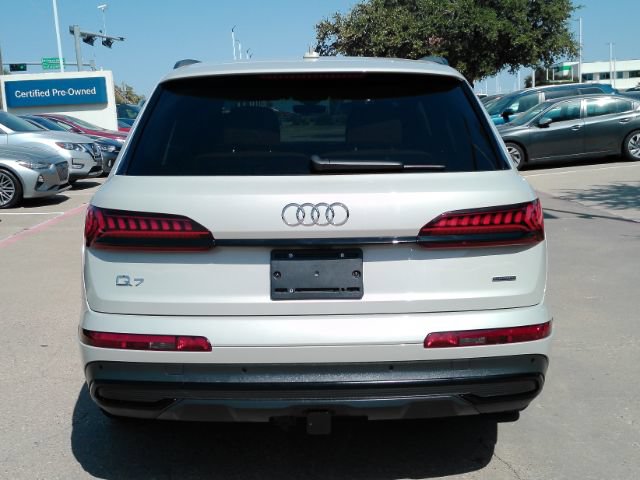 Used 2024 Audi Q7 3.0T Prestige AWD/4WD image 9