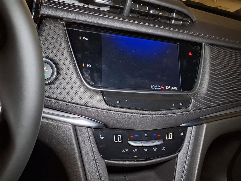 New 2026 Cadillac XT5 Luxury image 18