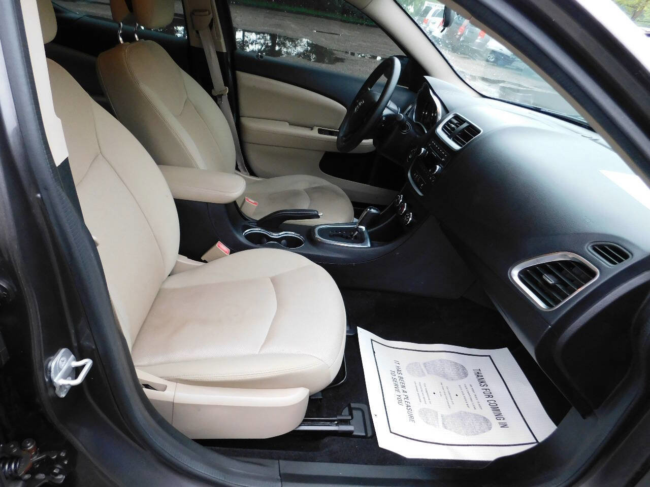 Used 2014 Dodge Avenger SE w/ Quick Order Package 27Z SE V6 FWD image 19