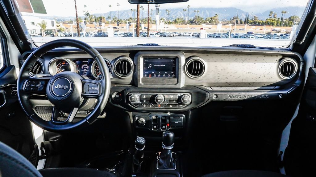 Used 2022 Jeep Wrangler Sport S image 15