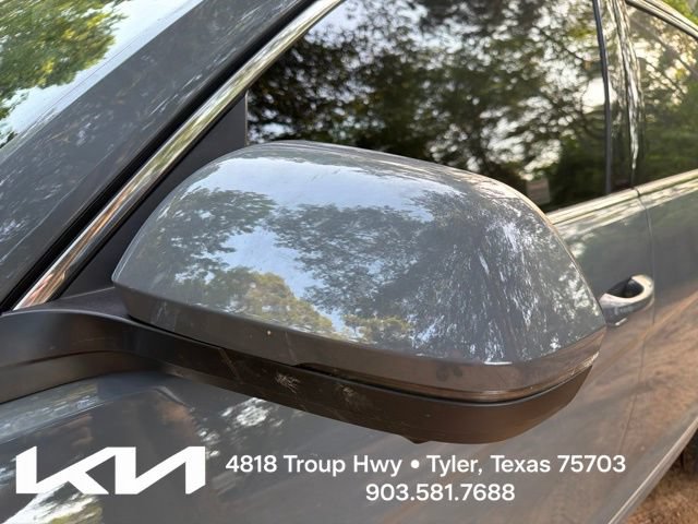 Used 2025 Volkswagen Atlas Cross Sport SEL Premium R-Line AWD/4WD image 5