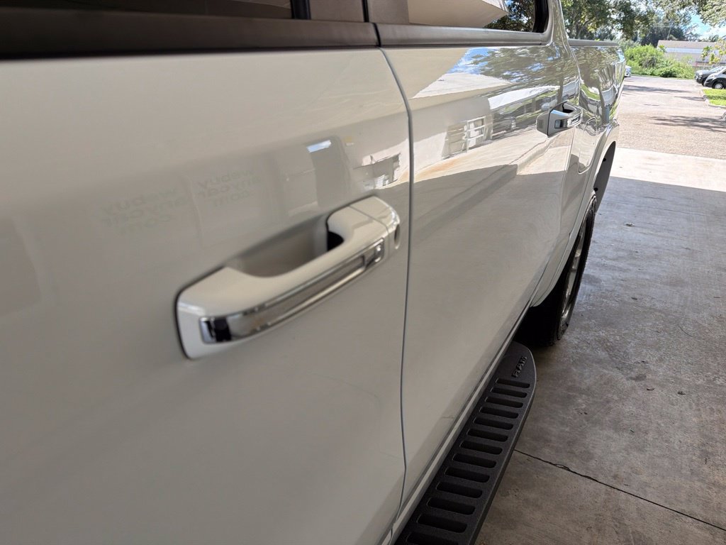 Used 2022 RAM 1500 Laramie AWD/4WD image 18
