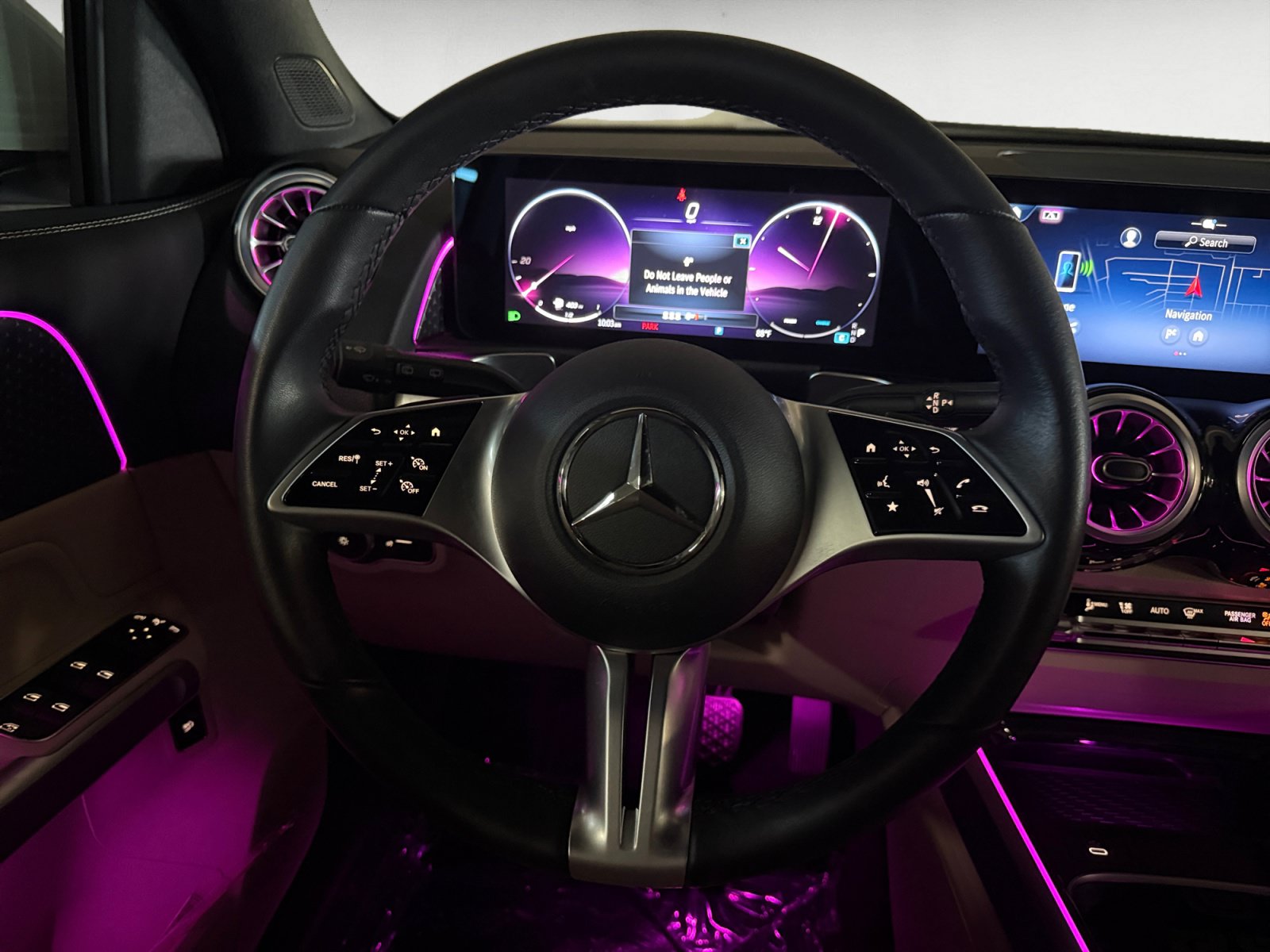 Certified 2025 Mercedes-Benz GLB 250 image 11