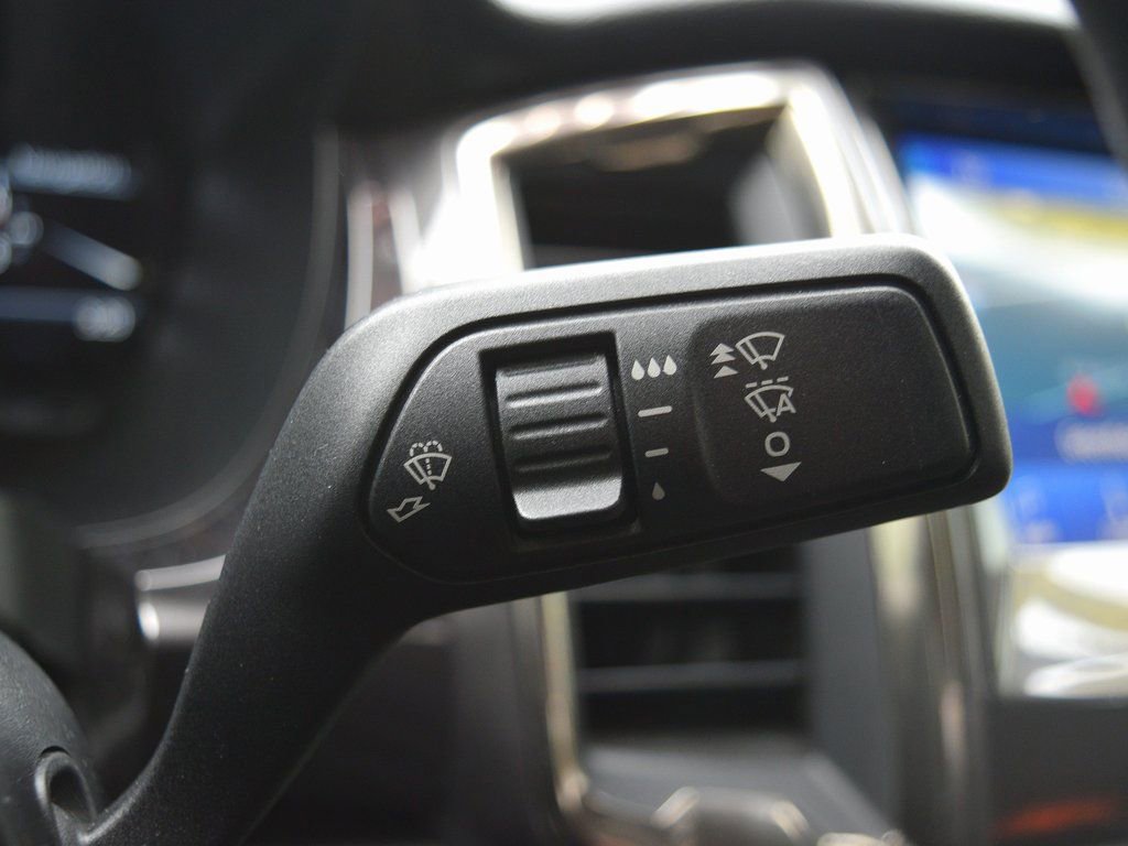 Used 2019 Ford Ranger Lariat w/ Equipment Group 501A Mid image 14