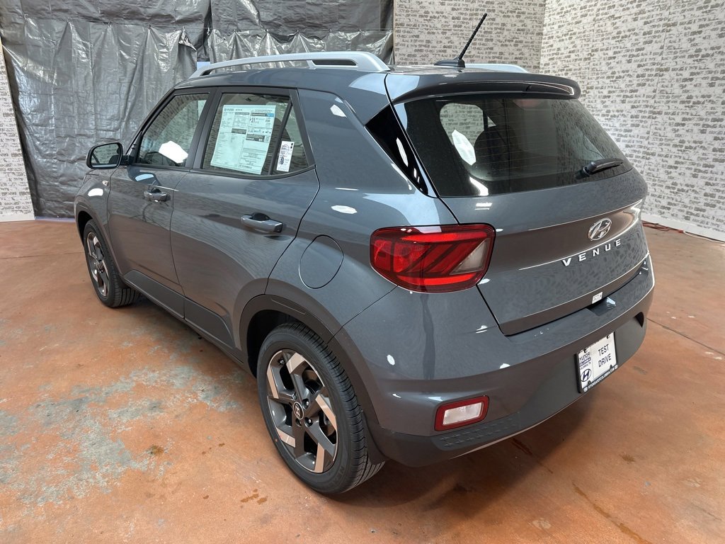 New 2026 Hyundai Venue SEL image 5
