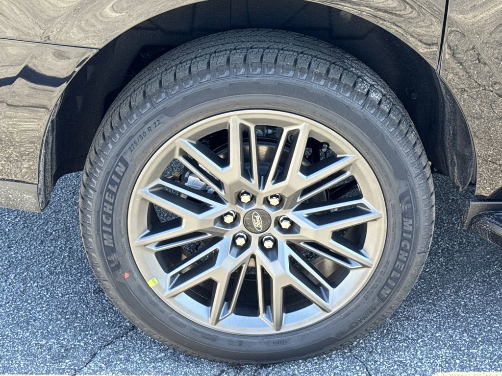 New 2026 Ford Expedition Max Platinum w/ Stealth Appearance Package image 17