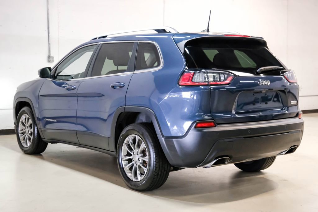 Used 2021 Jeep Cherokee Latitude Lux FWD image 10