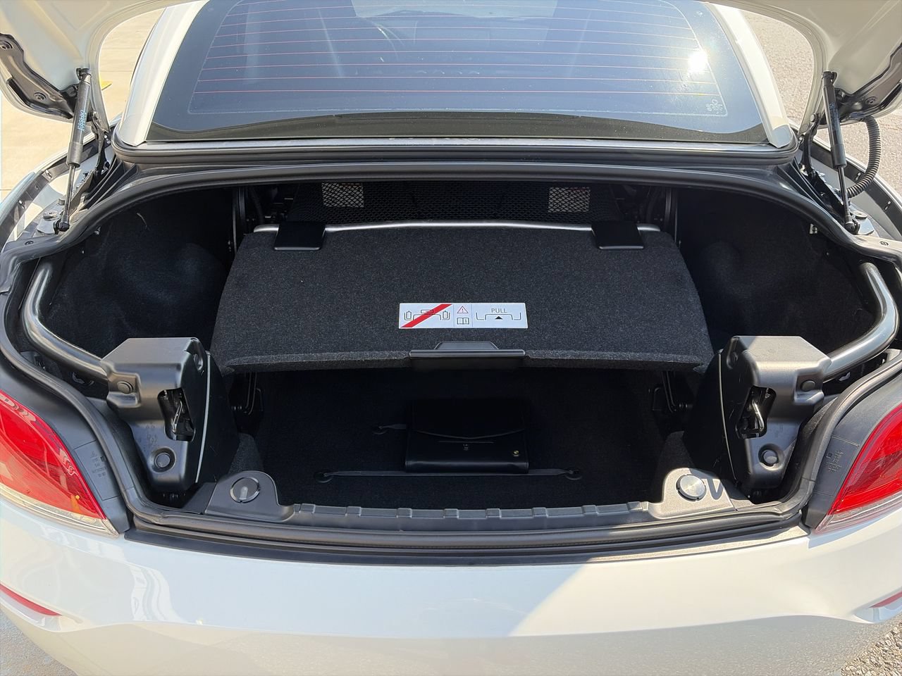 Used 2014 BMW Z4 sDrive35is RWD image 29