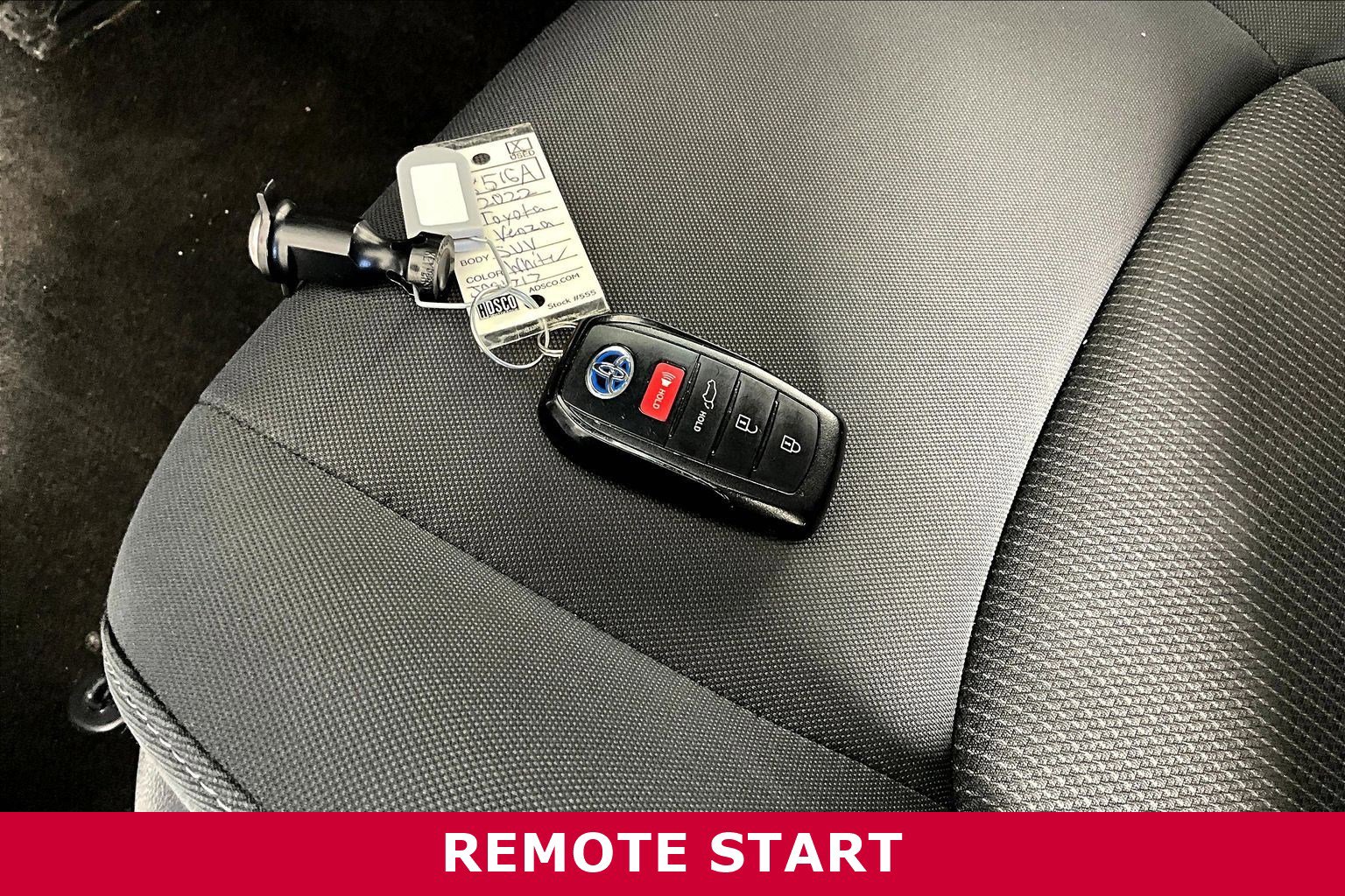 Used 2022 Toyota Venza LE AWD/4WD image 34