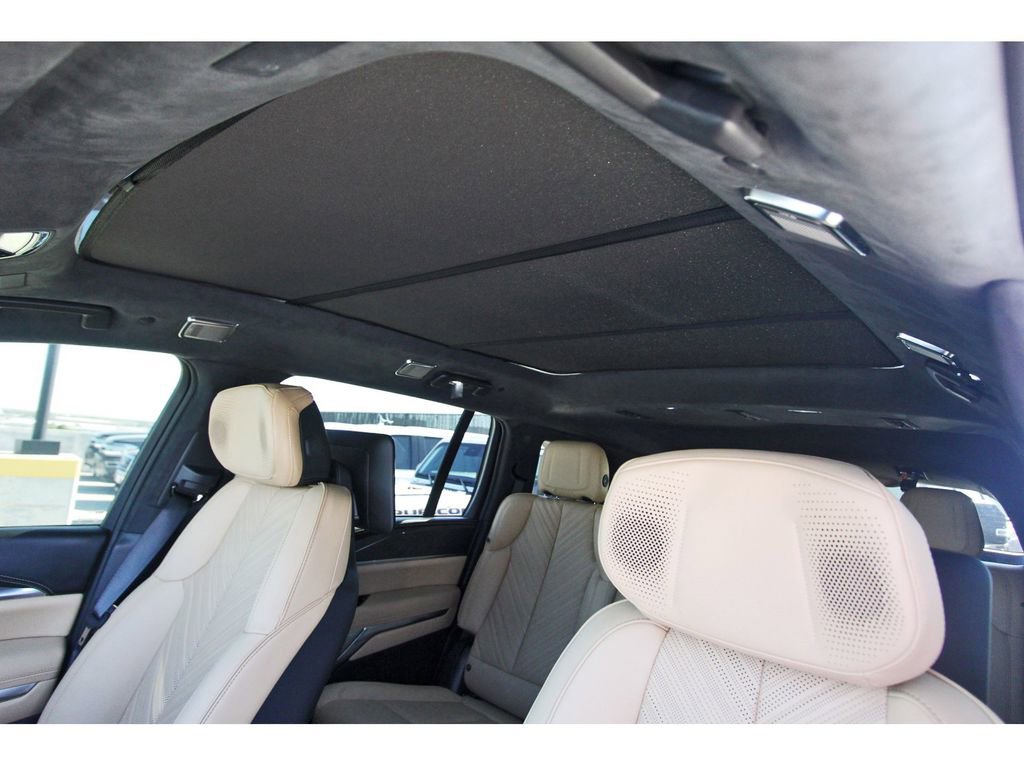 New 2026 Cadillac Escalade IQ Sport 2 w/ LPO, ONYX Package image 23