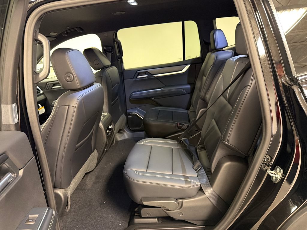New 2026 GMC Acadia Elevation w/ Black Edition AWD/4WD image 29