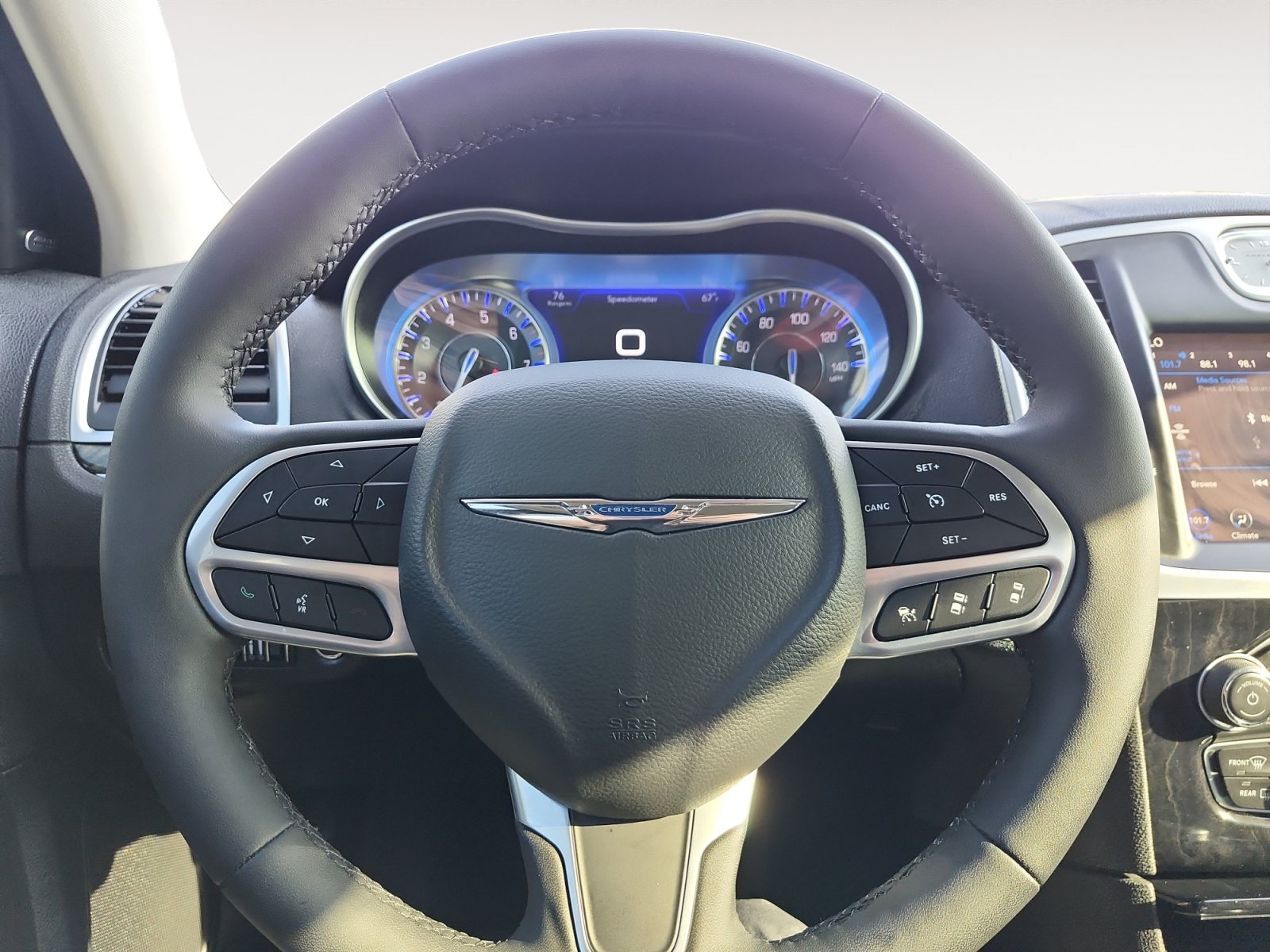 Used 2023 Chrysler 300 Touring L w/ Safetytec Plus Group RWD image 12