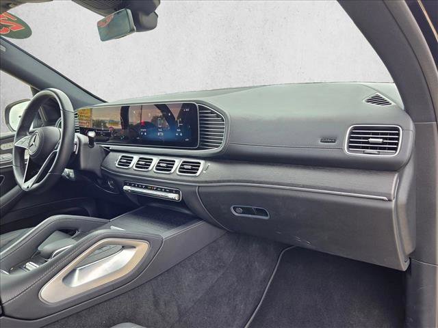 Used 2025 Mercedes-Benz GLS 450 4MATIC image 21