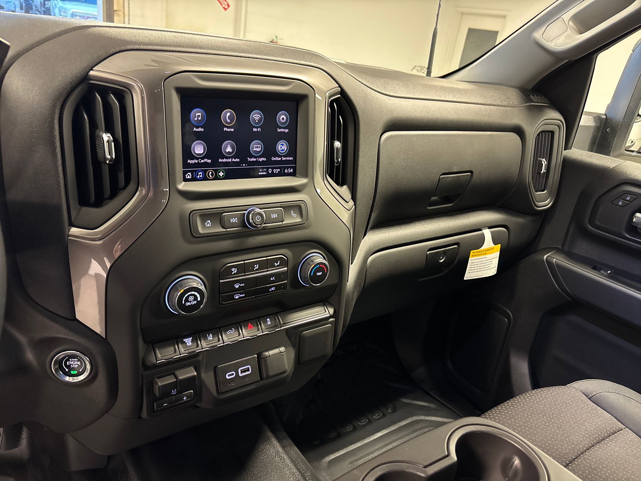 New 2025 Chevrolet Silverado 3500 W/T image 31