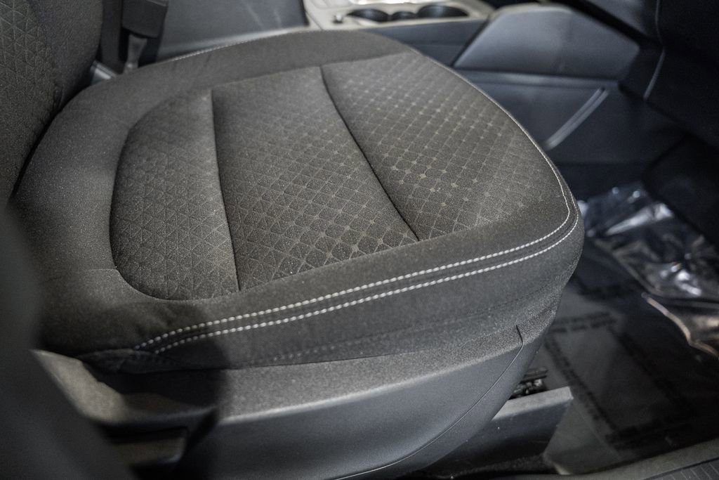Used 2025 Ford Escape Active AWD/4WD image 40