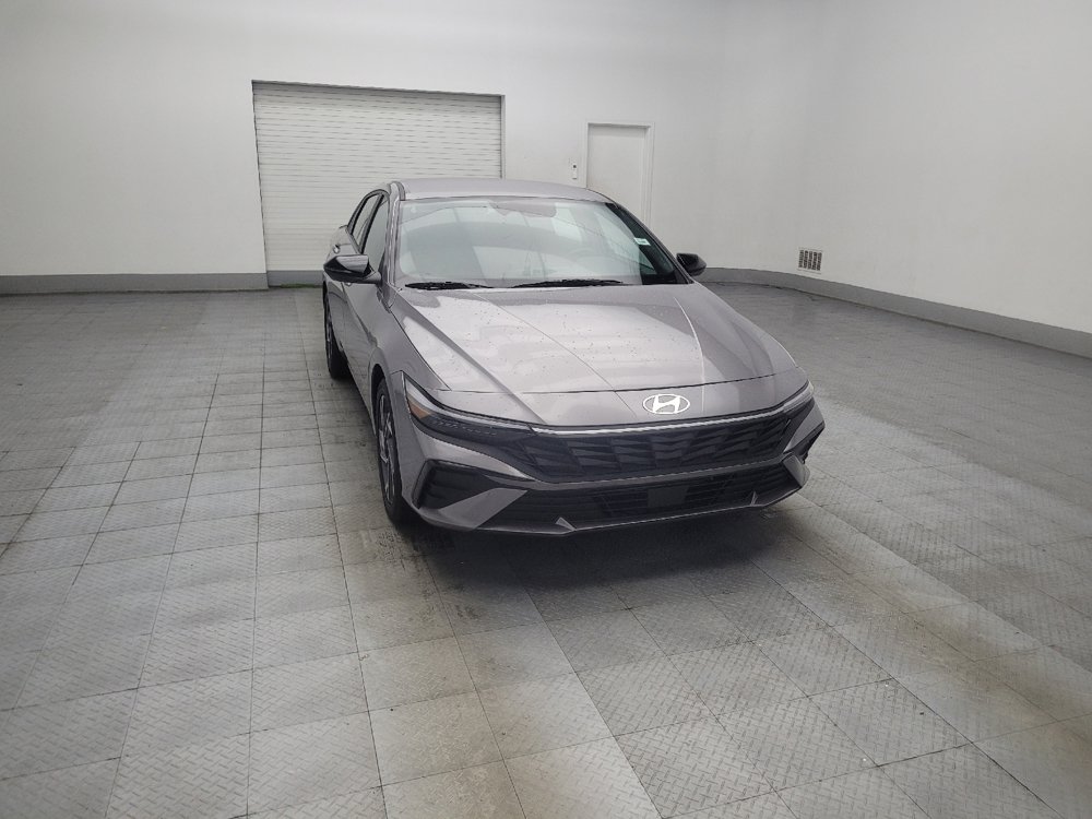 Used 2025 Hyundai Elantra Sport w/ Cargo Package FWD image 13