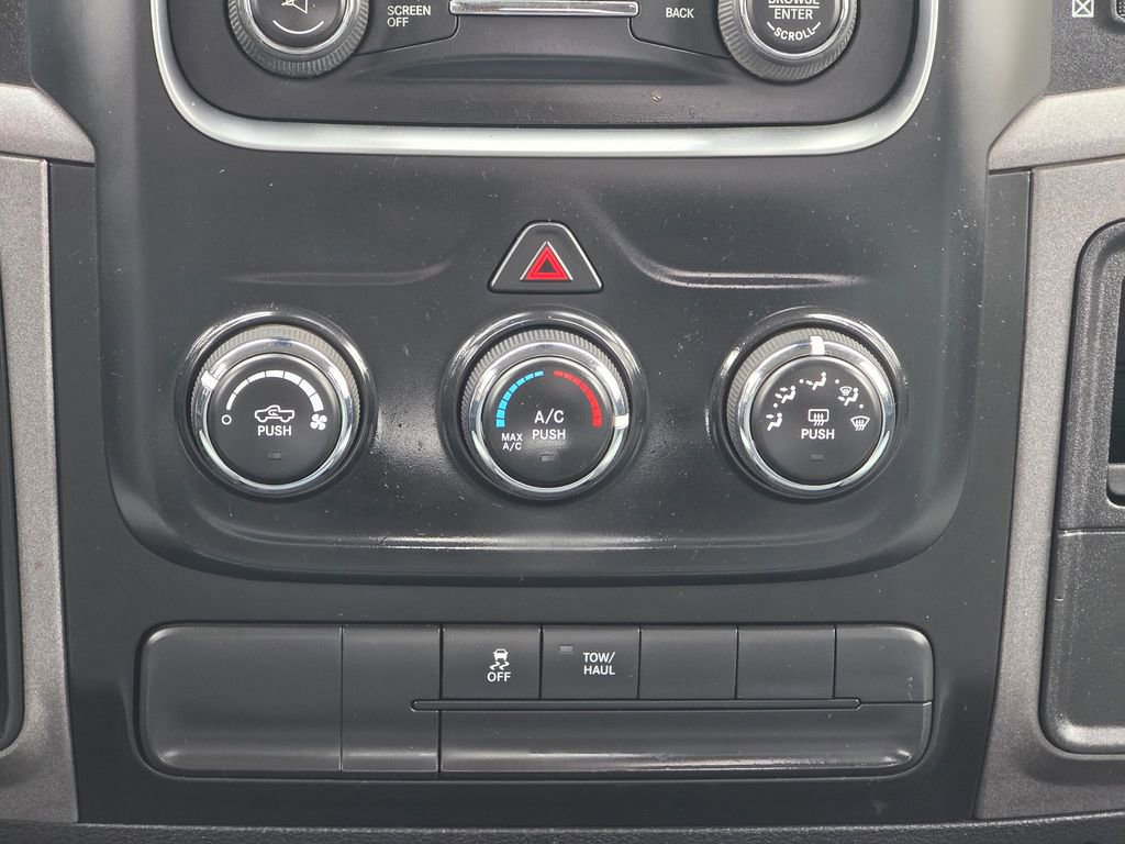 Used 2017 RAM 1500 ST w/ SXT Appearance Group AWD/4WD image 15