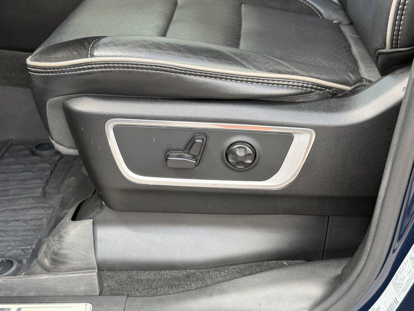 Used 2020 RAM 1500 Laramie AWD/4WD image 14