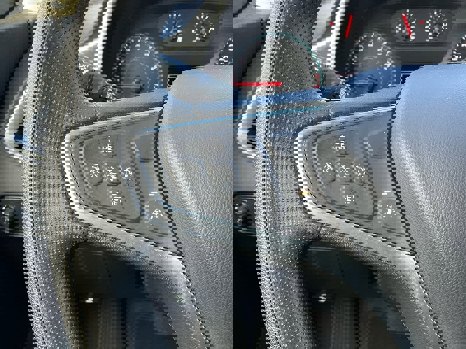 Used 2023 Chevrolet Malibu LS image 21