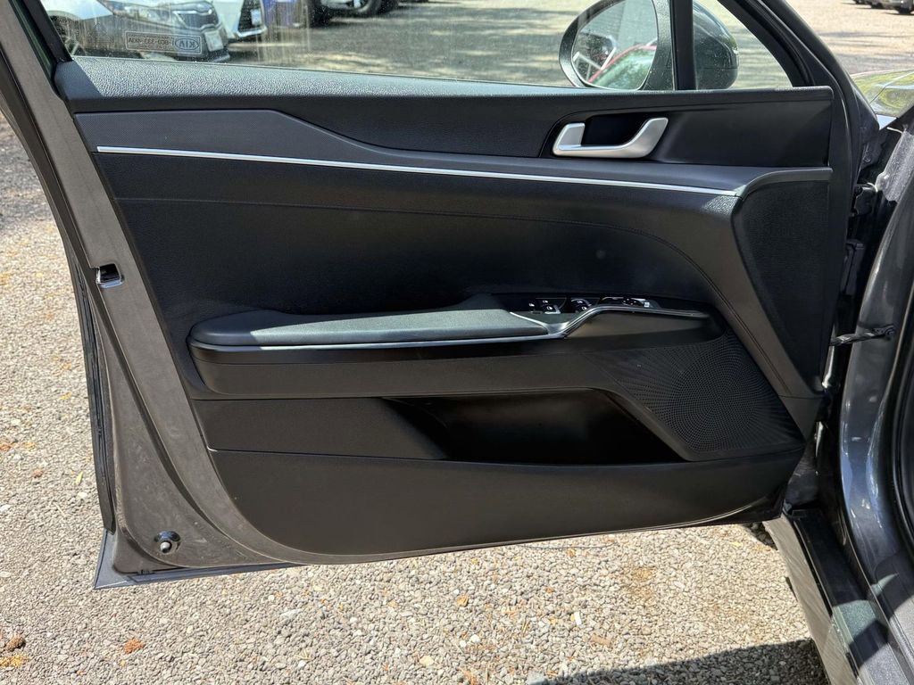 Used 2021 Kia K5 LXS FWD image 23