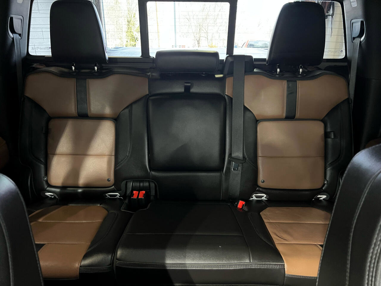 Used 2019 Chevrolet Silverado 1500 High Country image 40