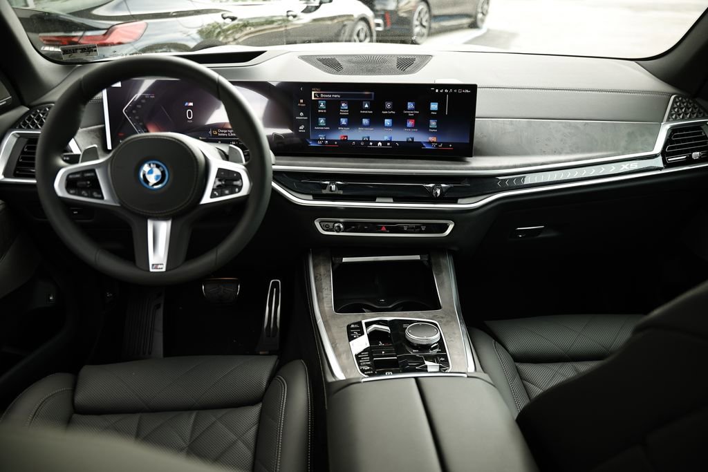 New 2026 BMW X5 xDrive50e w/ M Sport Package image 29