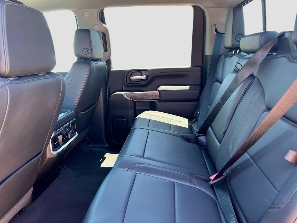 Used 2022 Chevrolet Silverado 2500 LTZ w/ LTZ Plus Package AWD/4WD image 25