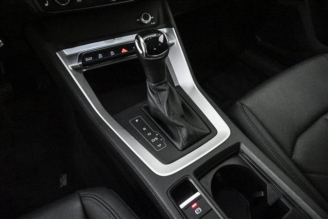 Used 2022 Audi Q3 2.0T Premium w/ Convenience Package image 12