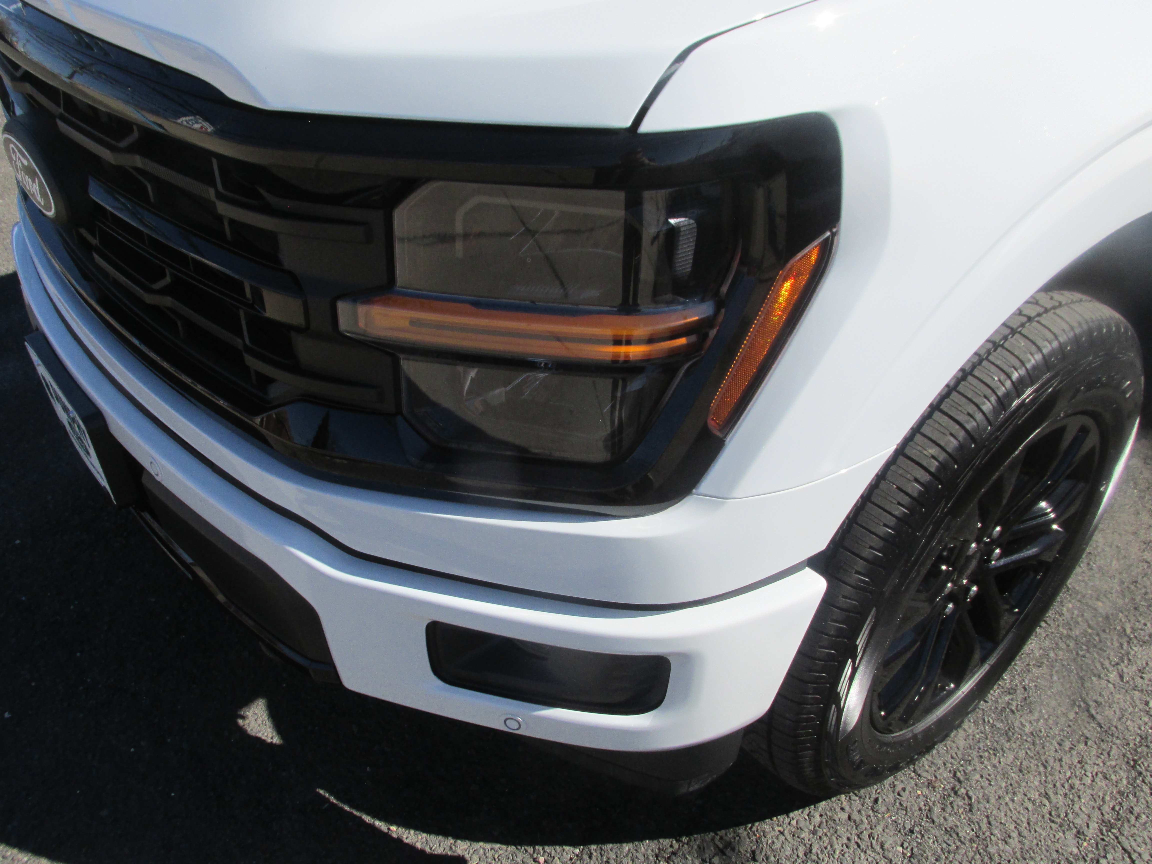 New 2026 Ford F150 XLT w/ Equipment Group 302A MID image 9