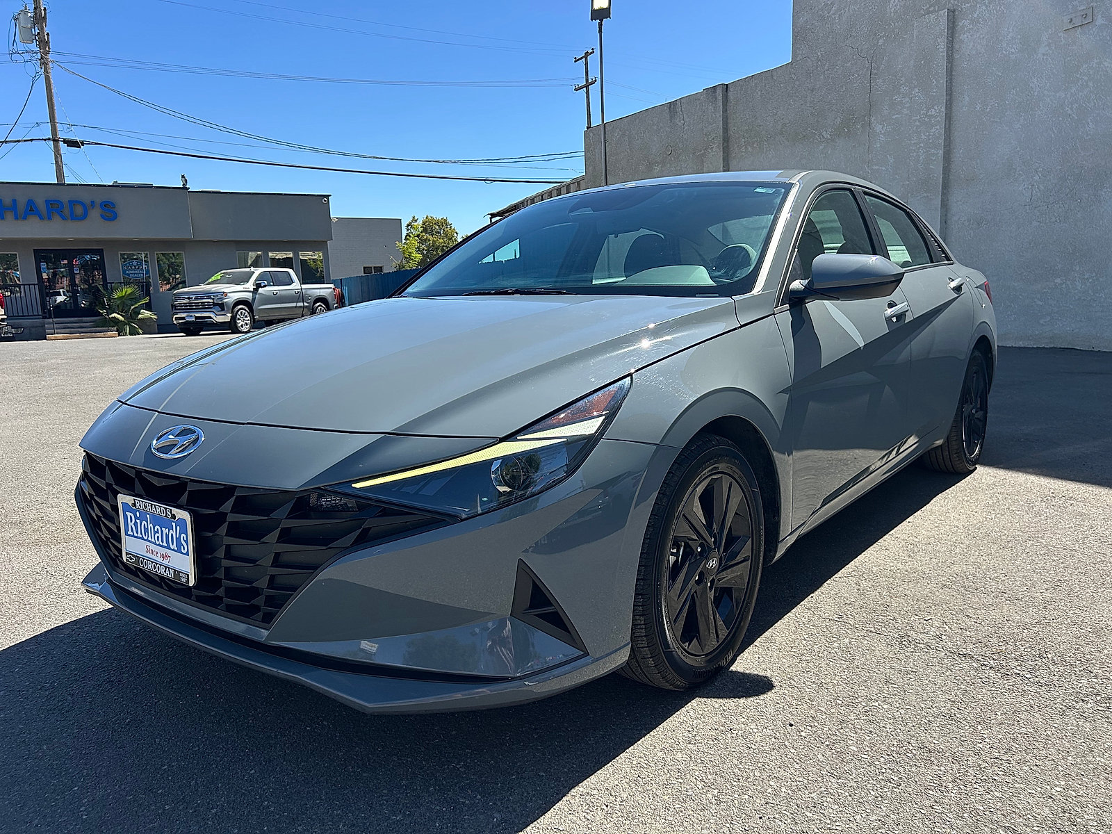 Used 2021 Hyundai Elantra SEL FWD image 7