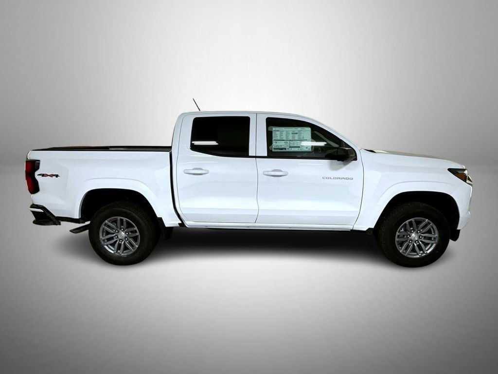 New 2026 Chevrolet Colorado LT w/ LT Convenience Package AWD/4WD image 4