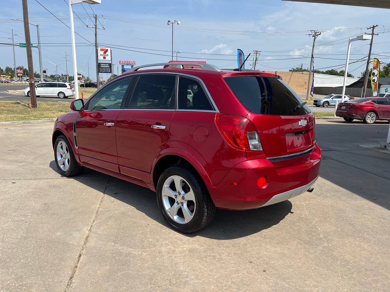 Used 2014 Chevrolet Captiva Sport LT w/ Convenience Package FWD image 5