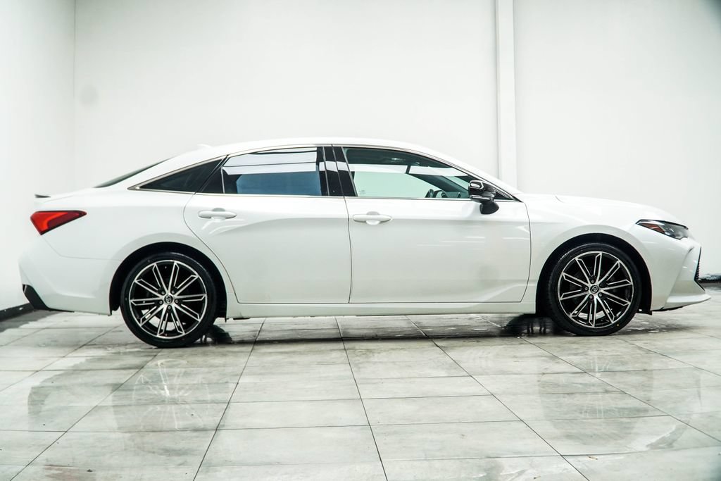 Used 2020 Toyota Avalon Touring w/ All Weather Liner Package FWD image 7