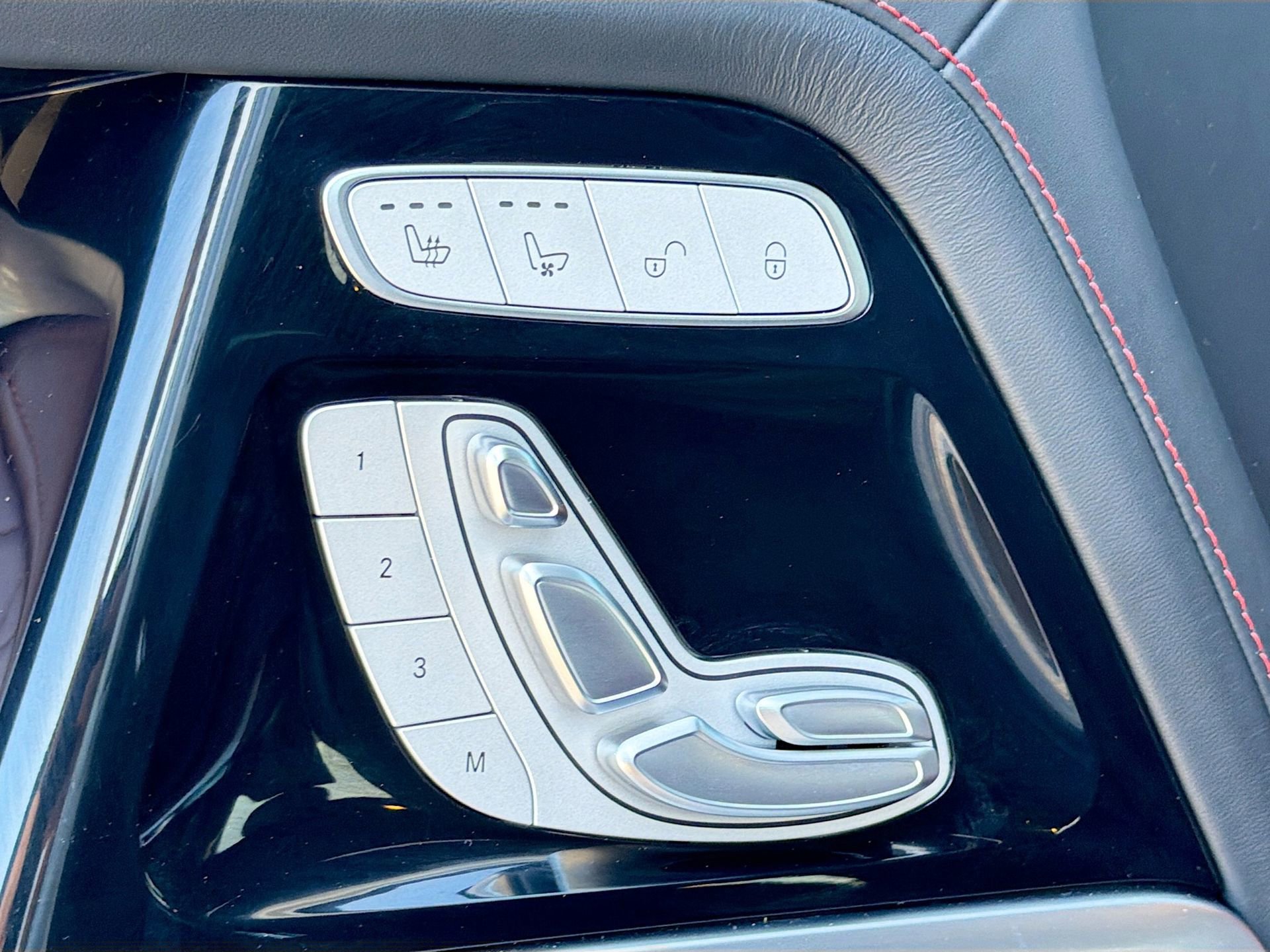 Used 2022 Mercedes-Benz G 63 AMG 4MATIC image 26