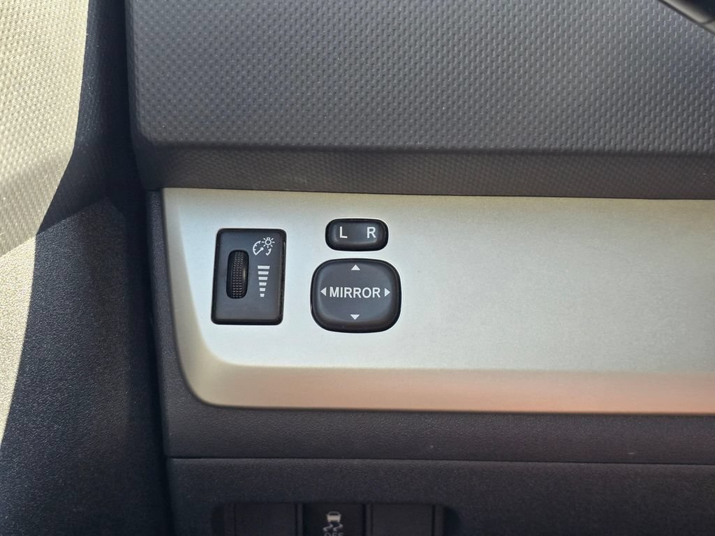 Used 2010 Scion xB FWD image 16
