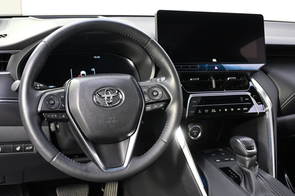 Used 2024 Toyota Venza Limited AWD/4WD image 12