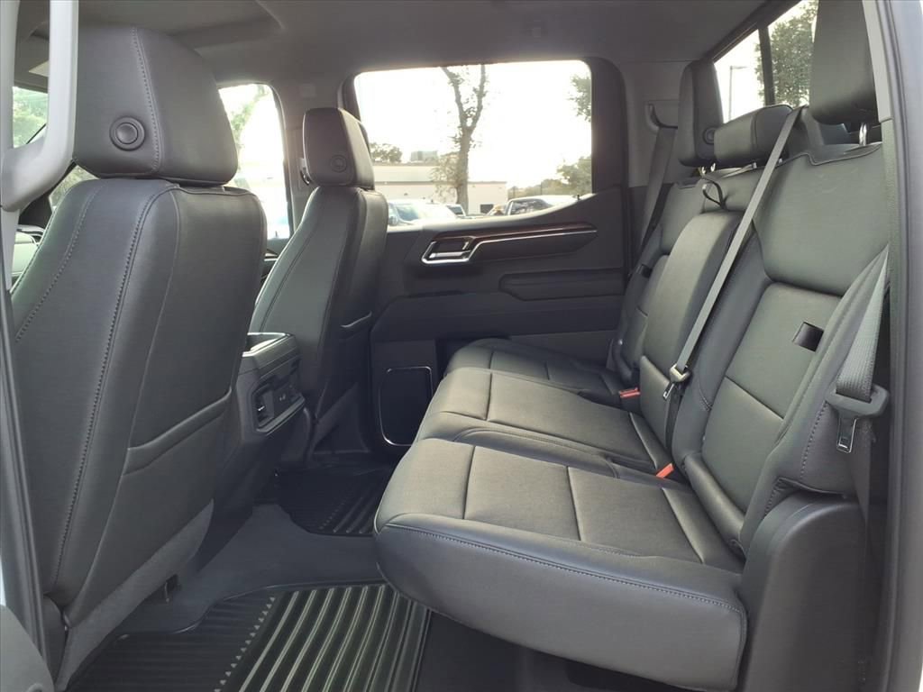 New 2026 Chevrolet Silverado 1500 RST w/ Z71 Off-Road Package image 13