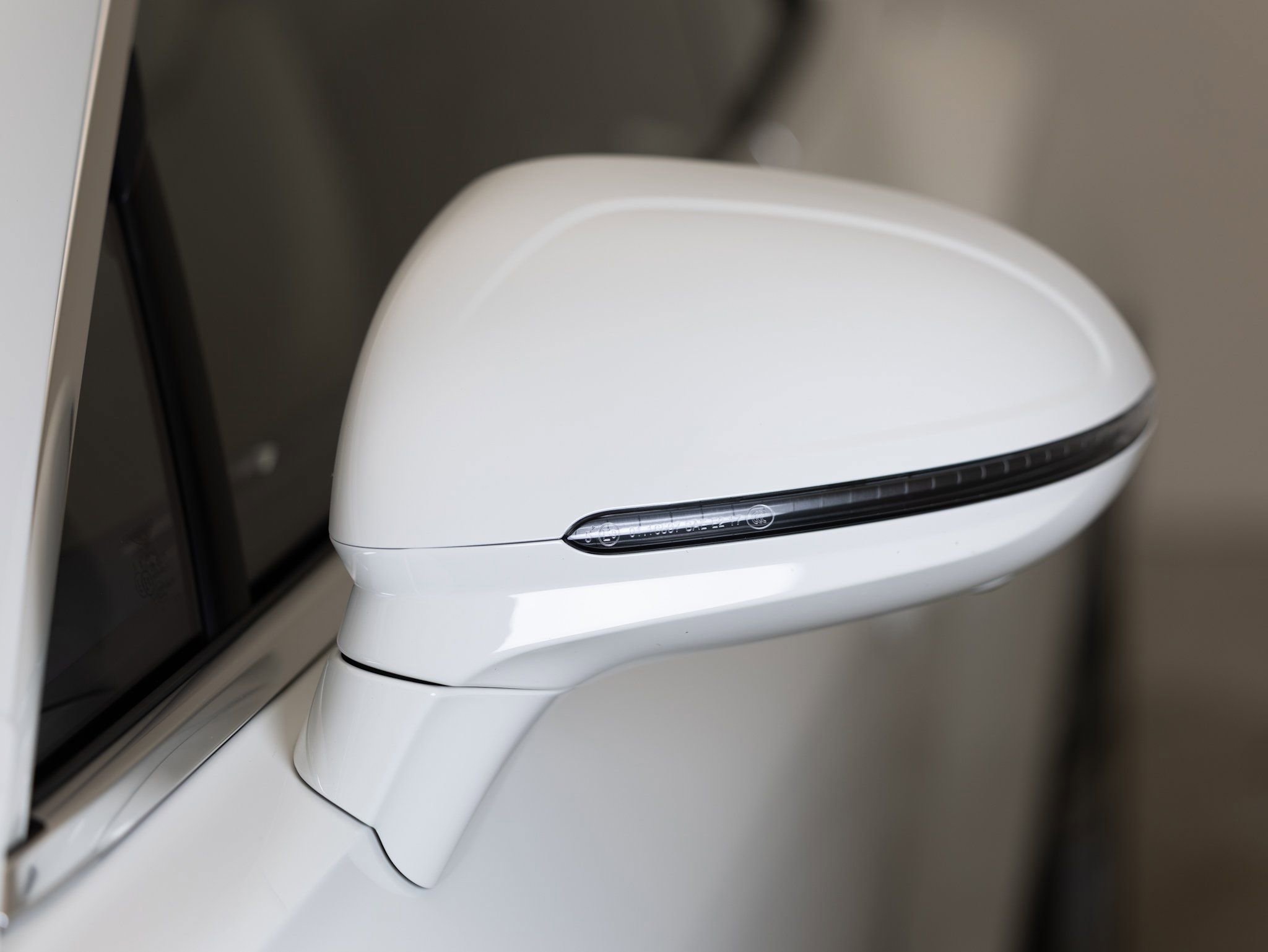 Used 2024 Bentley Continental GT image 43