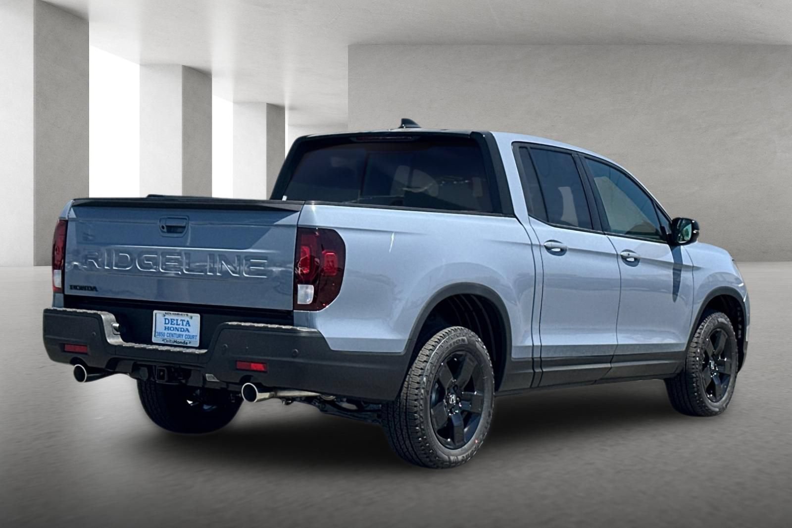 New 2026 Honda Ridgeline Black Edition image 4