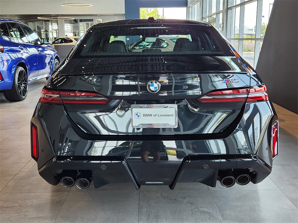 New 2026 BMW M5 w/ Executive Package image 5