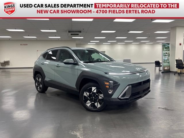 Used 2024 Hyundai Kona SEL AWD/4WD image 1