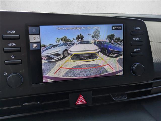 Used 2025 Hyundai Elantra Sport image 12